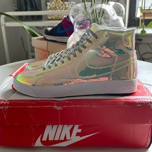 2014 WMNS Nike Blazer Mid PRM ‘Iridescent’